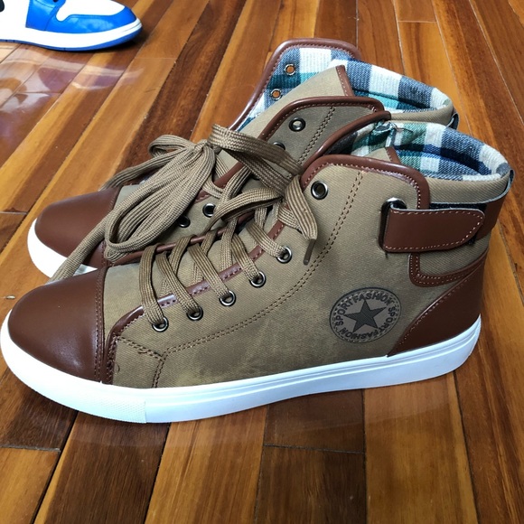 Converse shoe size 12 - Picture 2 of 5